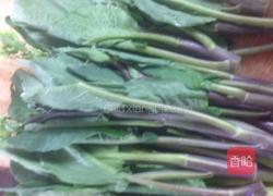 芥蓝炒鱼干的做法图解1