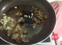 芥蓝炒鱼干的做法图解6
