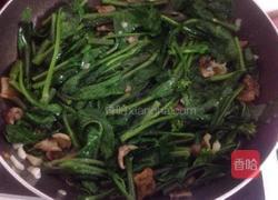 芥蓝炒鱼干的做法图解10