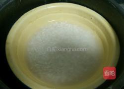 香肠鸡蛋饭的做法图解3