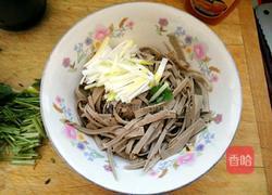凉拌三河豆腐丝的做法图解2