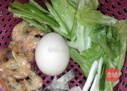 虾干炒米粉的做法图解2