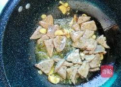 菠菜炒猪肝的做法图解4