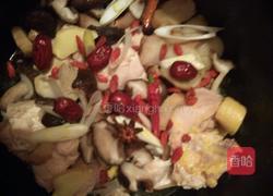 蘑菇炖老母鸡汤的做法图解5