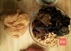 三鲜打卤面的做法图解1