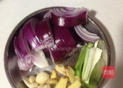 焖鸭子的做法图解1