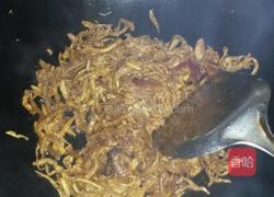 萝卜丝炒腊肉的做法图解6