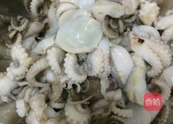 芹菜炒章鱼的做法图解2