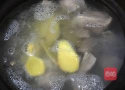 枸杞山药羊排汤的做法图解2