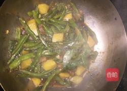 五花肉烧豆角的做法图解6