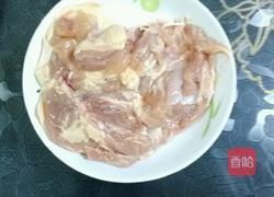 鸡肉炖土豆的做法图解1
