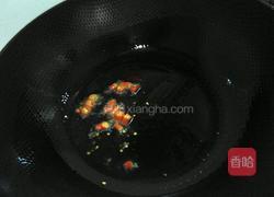 白菜炒木耳的做法图解4