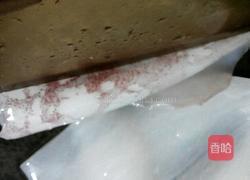 鱿鱼爆炒西芹的做法图解2