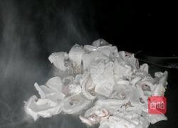 鱿鱼爆炒西芹的做法图解10