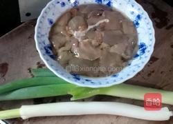 葱爆鸡肝的做法图解1