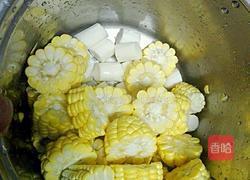 山药玉米板骨汤的做法图解3