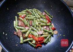 腊肉小炒四季豆的做法图解9