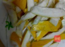 自制柚子皮洗洁精的做法图解3
