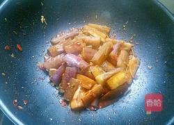 豆瓣酱烧茄条的做法图解9