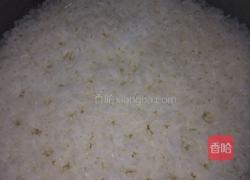 肉松寿司的做法图解1