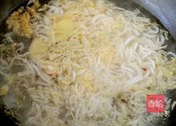 酸菜白肉的做法图解6
