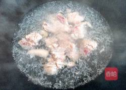 黄芪党参猪骨汤的做法图解3