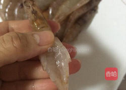 蒜蓉粉丝蒸开背虾的做法图解5
