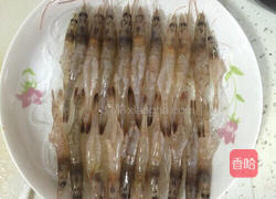 蒜蓉粉丝蒸开背虾的做法图解7