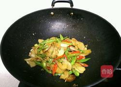 尖椒炒面筋的做法图解10