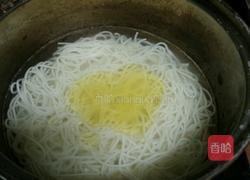 鸡汁XO酱双面条的做法图解1