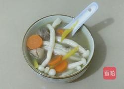 白玉菇猪杂汤的做法图解5