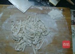 手擀面之汤面条的做法图解12