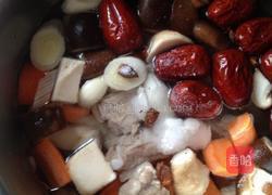 清淡排骨汤的做法图解3