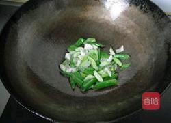 清炒香菇的做法图解3