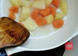 日式土豆炖牛肉的做法图解2