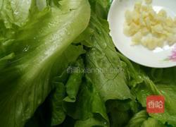 素炒生菜的做法图解2