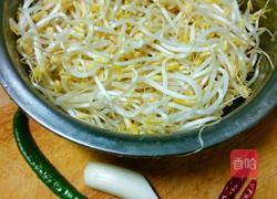 醋呛绿豆芽的做法图解1