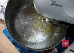 电饭锅蛋糕的做法图解1