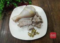 田七炖鸡汤的做法图解3