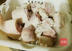红烧猪蹄的做法图解1