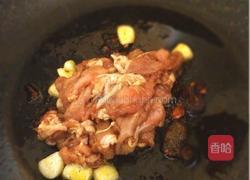 莴笋嫩滑肉片的做法图解6