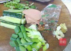 酸菜鱼的做法图解1
