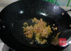 咸甜肉末豌豆(母亲版)的做法图解6