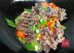 青红椒炒鸭胗的做法图解12