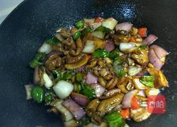 洋葱炒肥肠的做法图解7