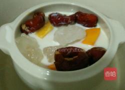 牛奶炖红枣木瓜的做法图解7