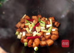 蛋圈红烧肉的做法图解9