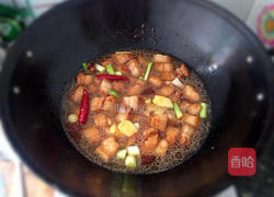 蛋圈红烧肉的做法图解10