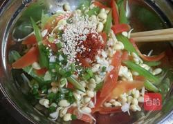 豆芽拌芹菜的做法图解5