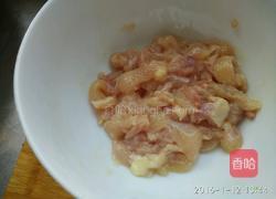 黑米卷饼-鸡丝豆芽馅的做法图解3